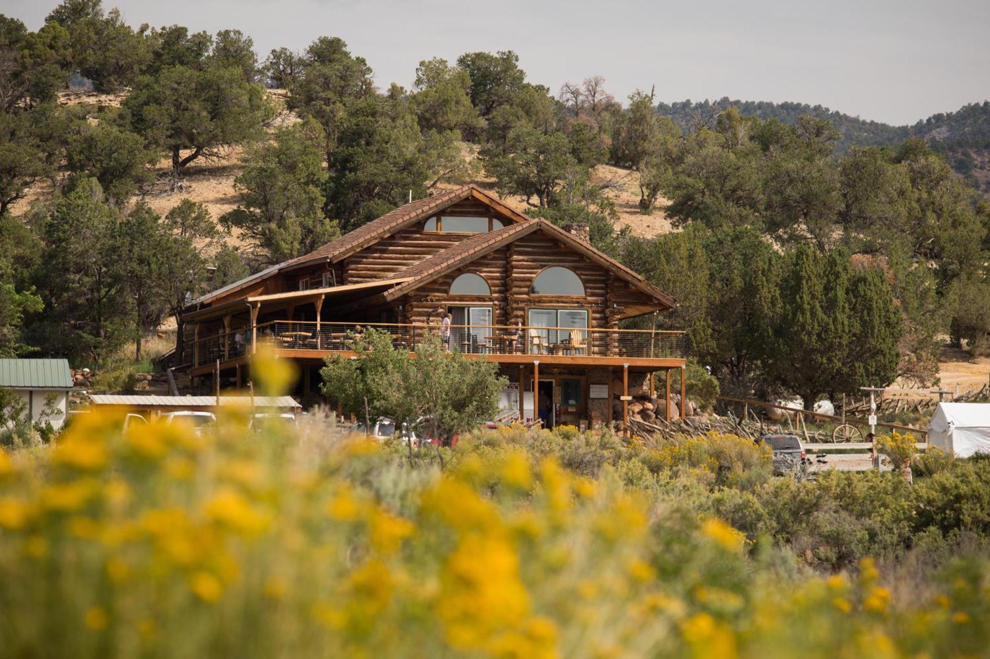 فيلا Boulder Mountain Guest Ranch المظهر الخارجي الصورة